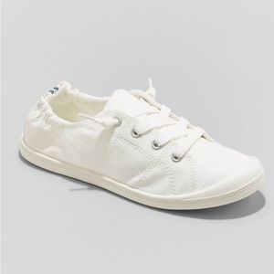 Mad Love Women’s Lennie Sneakers, Size 7